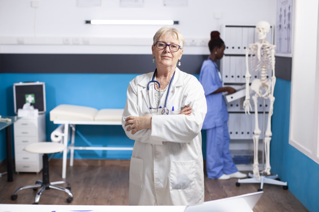 Patient preparing questions for the best spine surgeon in southern california.